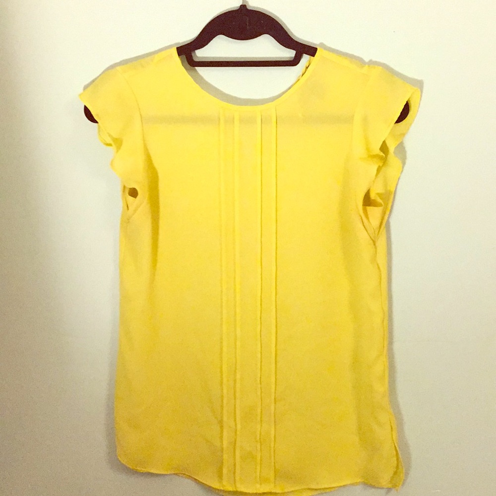 Yellow shirt
